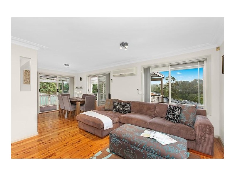 16 Branch Avenue, Figtree NSW 2525