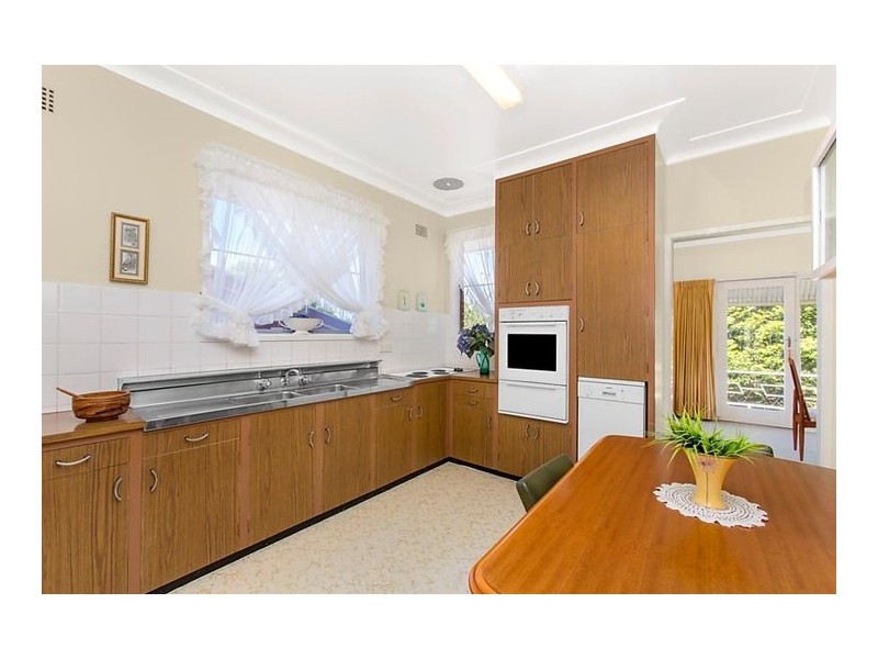 26 Andrew Avenue, Keiraville NSW 2500