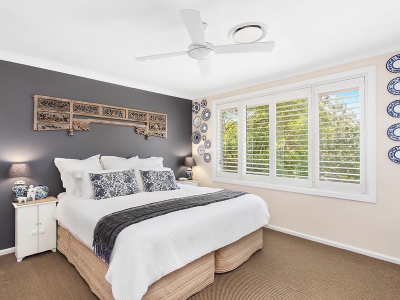 27 Gorrell Crescent, Mangerton NSW 2500