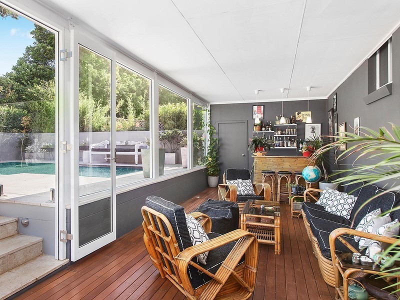 27 Gorrell Crescent, Mangerton NSW 2500