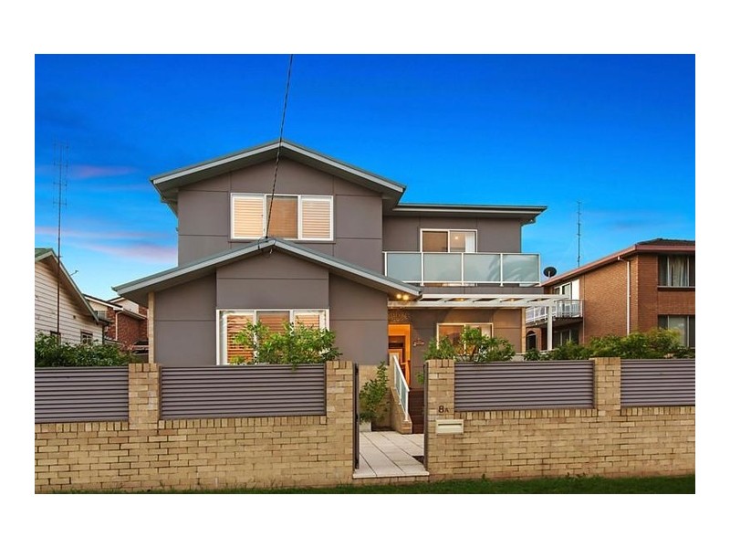 8A Robinson Street, Wollongong NSW 2500