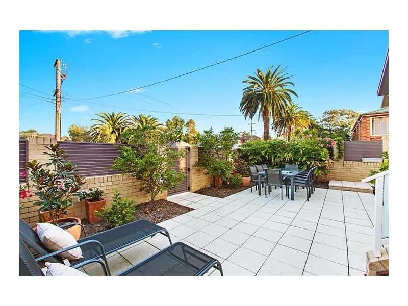 8A Robinson Street, Wollongong NSW 2500