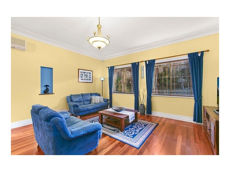 44 Mitchell Road, Woonona NSW 2517