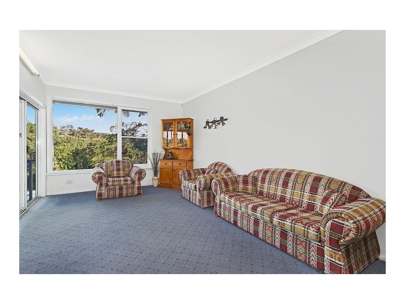 56 Stanleigh Crescent, West Wollongong NSW 2500