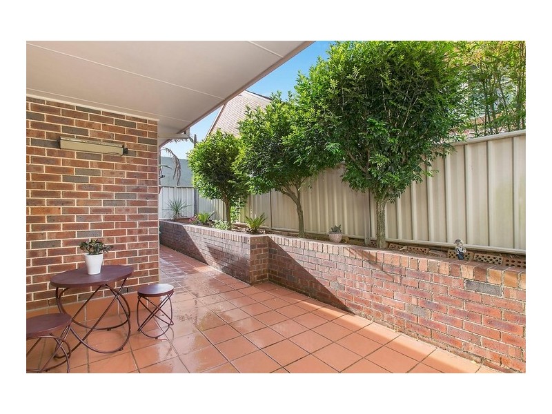 14/62 Balmoral Street, Balgownie NSW 2519