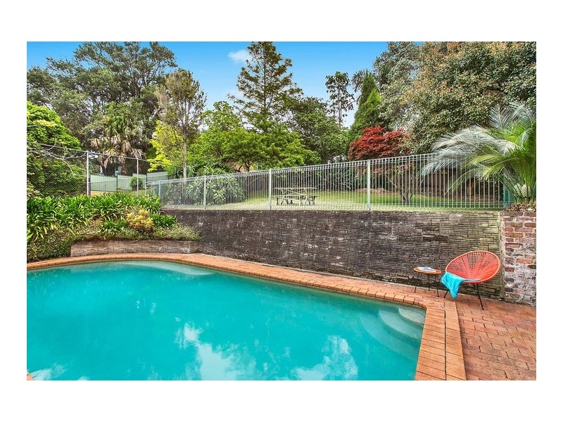 26 Woodlawn Avenue, Mangerton NSW 2500