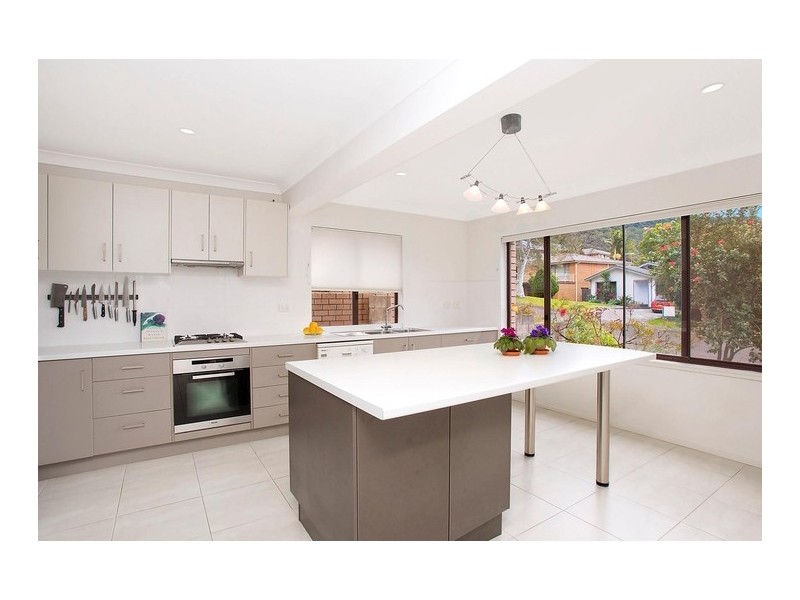 5 Blanchard Crescent, Balgownie NSW 2519