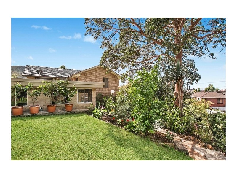 5 Blanchard Crescent, Balgownie NSW 2519