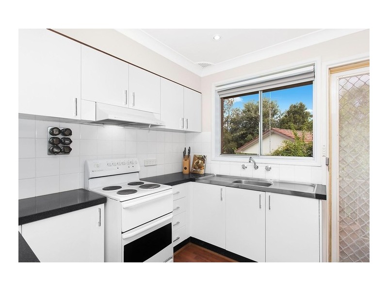 1/10 Buckle Crescent, West Wollongong NSW 2500