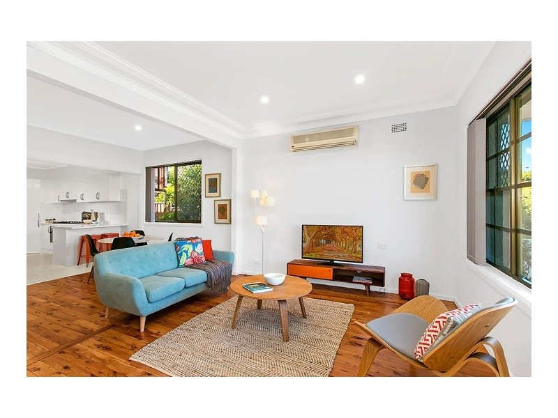 50 Princes Highway, West Wollongong NSW 2500