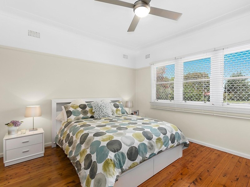 92 Farmborough Road, Farmborough Heights NSW 2526