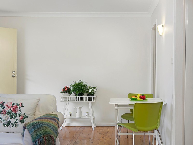 2/10 Buckle Crescent, West Wollongong NSW 2500