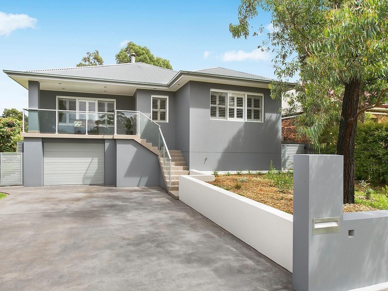 48 Colgong Crescent, Towradgi NSW 2518
