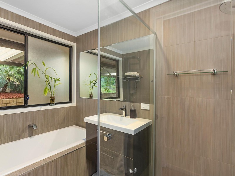 18 Smyth Place, Figtree NSW 2525