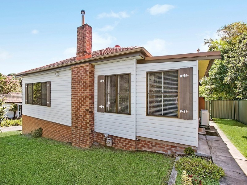 12 Abercrombie Street, West Wollongong NSW 2500