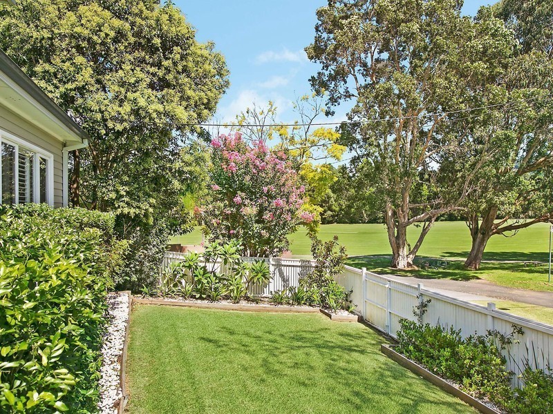 25 Koorabel Avenue, West Wollongong NSW 2500