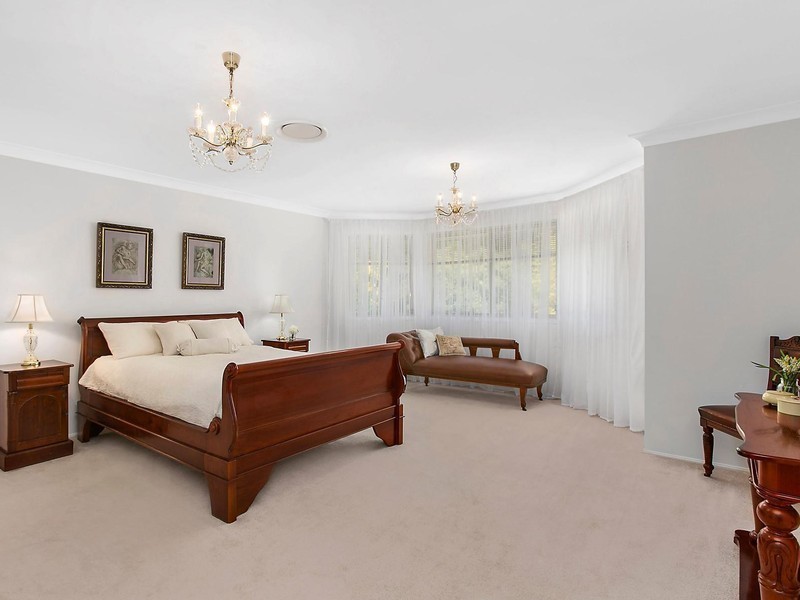 41 Darragh Drive, Figtree NSW 2525