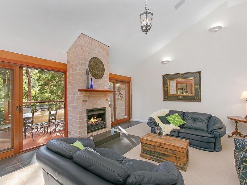 14 Natan Place, Cordeaux Heights NSW 2526