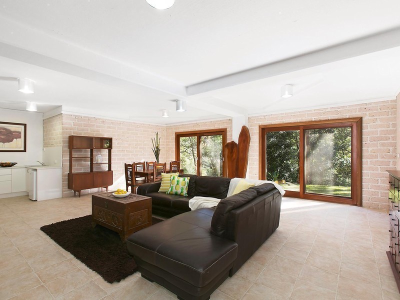14 Natan Place, Cordeaux Heights NSW 2526