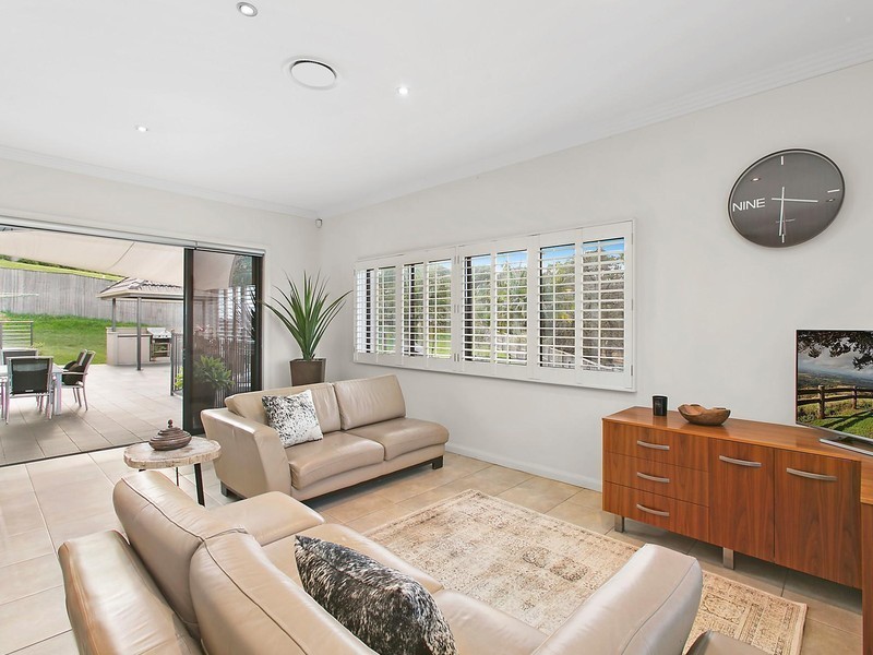 6 Sorensen Drive, Figtree NSW 2525