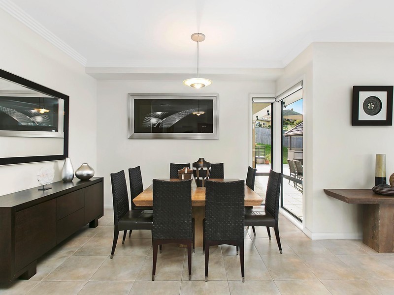 6 Sorensen Drive, Figtree NSW 2525