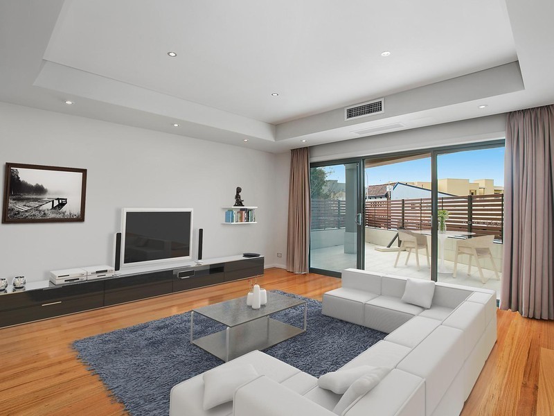 2/392 Princes Highway, Woonona NSW 2517