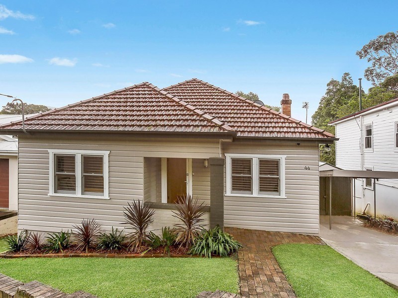 44 Norman Street, Mangerton NSW 2500