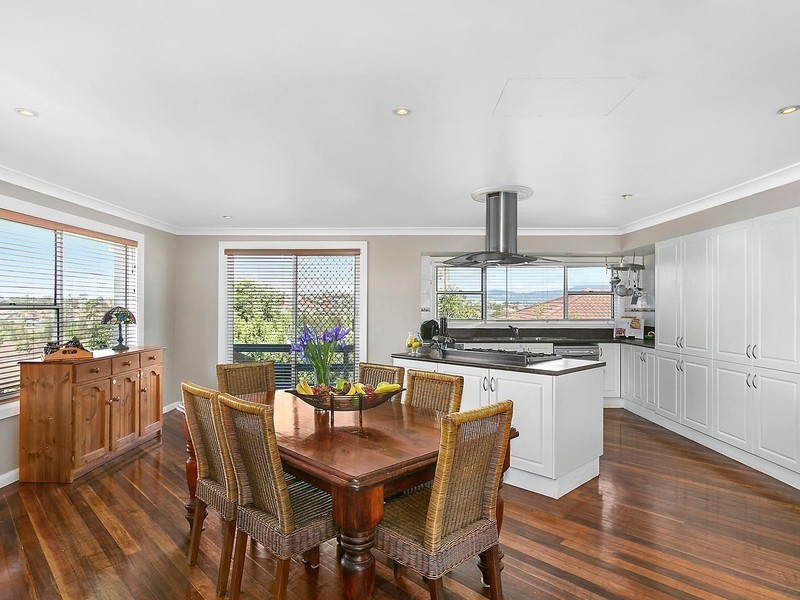 19 Evergreen Drive, Shellharbour NSW 2529