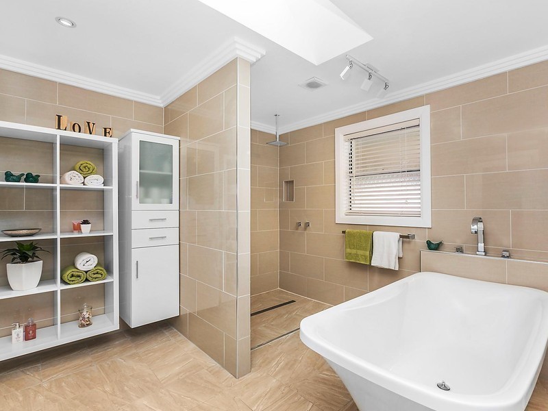 19 Evergreen Drive, Shellharbour NSW 2529