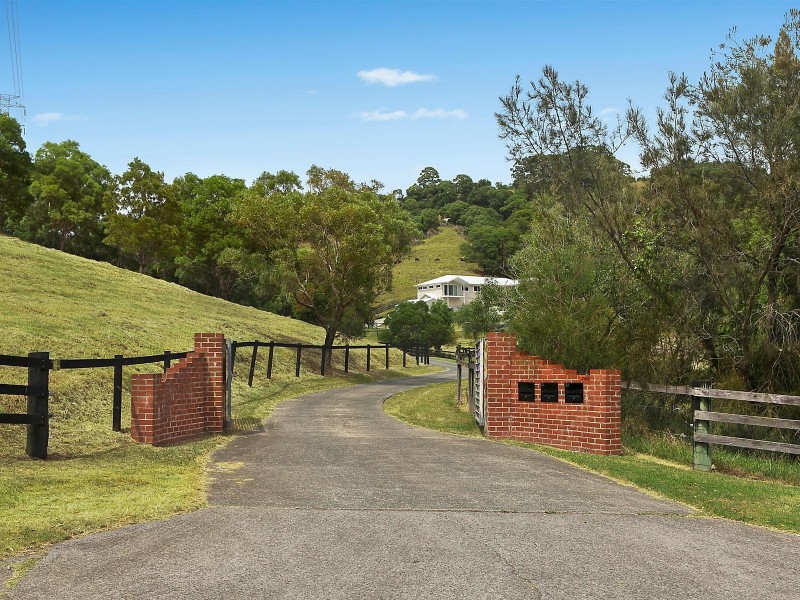 27-29 Kallara Link, Cordeaux Heights NSW 2526