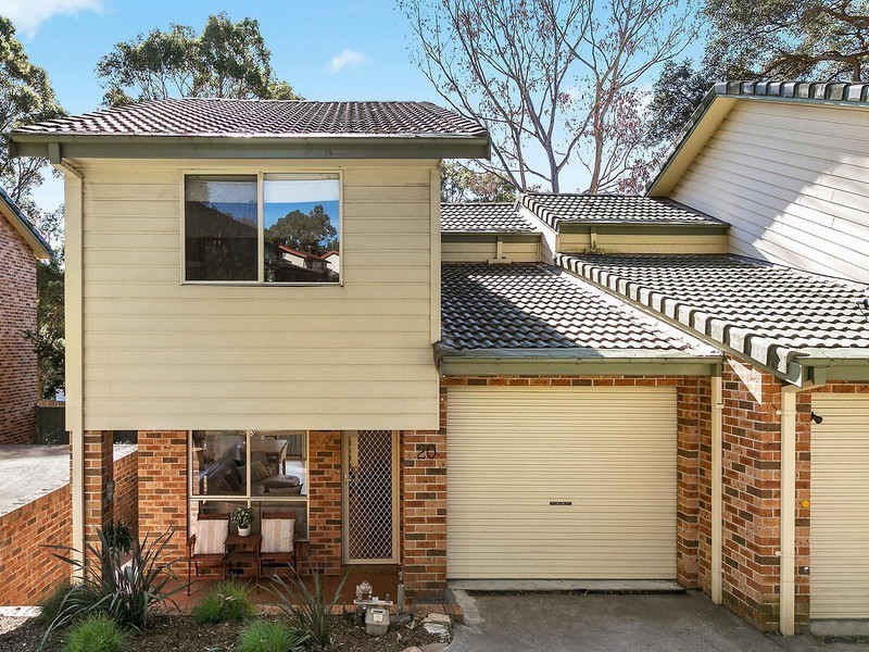 20/41 Robertson Street, Coniston NSW 2500