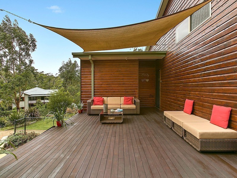 1 Woodlands Place, Figtree NSW 2525