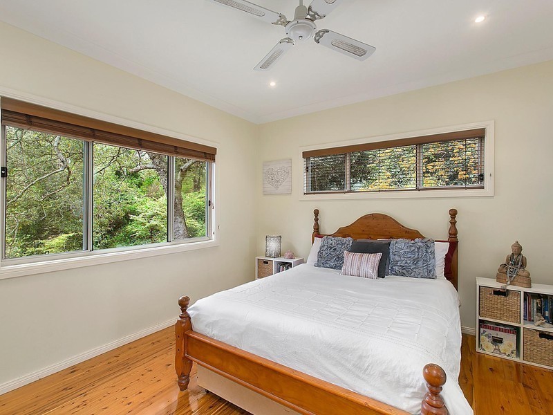 1 Woodlands Place, Figtree NSW 2525