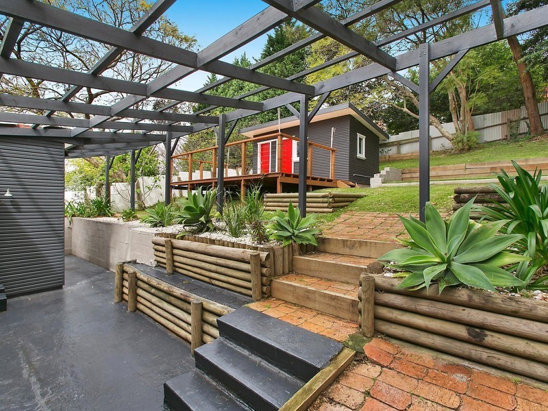 52 Risley Road, Figtree NSW 2525