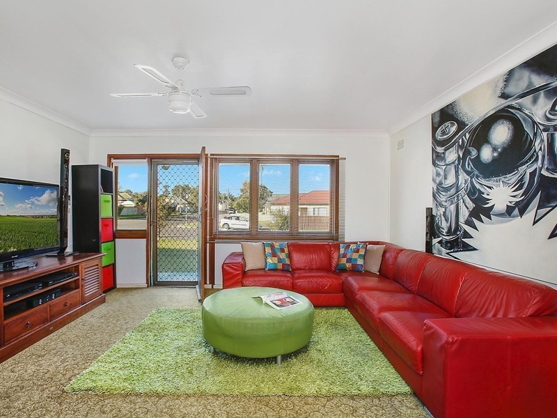 13 Sophia Street, Shellharbour NSW 2529