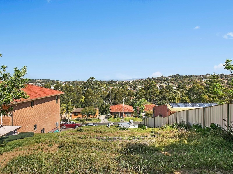 22 Bruce Street, Unanderra NSW 2526