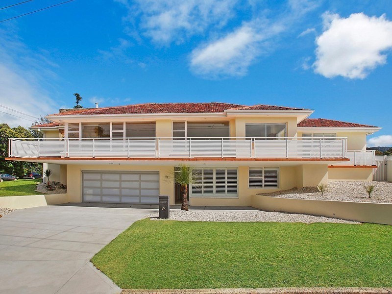 92 Dumfries Avenue, Mount Ousley NSW 2519