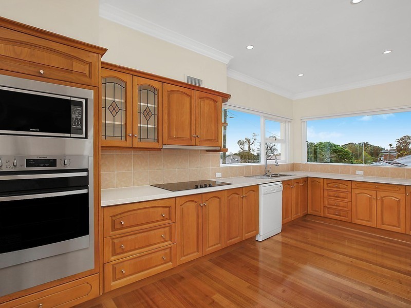 92 Dumfries Avenue, Mount Ousley NSW 2519