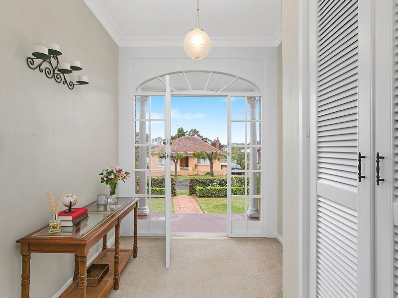 2 Burling Avenue, Mount Ousley NSW 2519