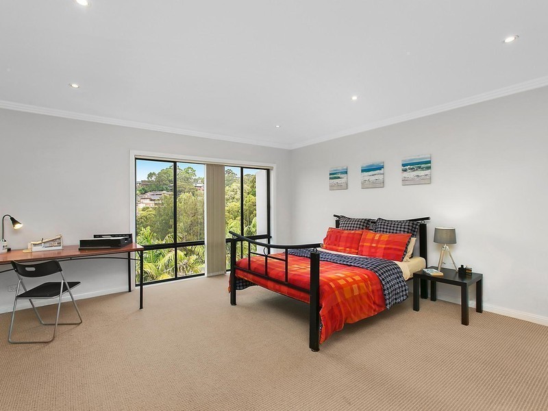 106 Booreea Boulevarde, Cordeaux Heights NSW 2526