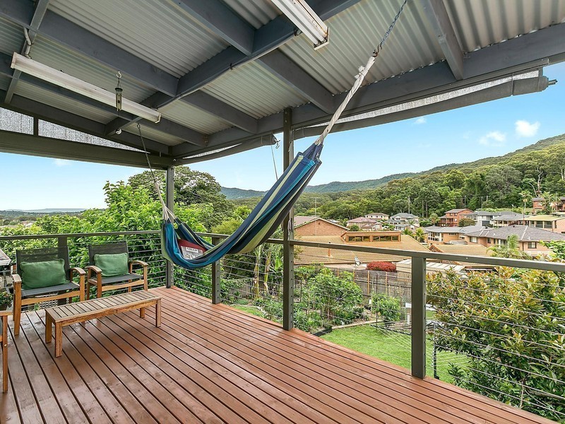 8 Meadow Street, Corrimal NSW 2518