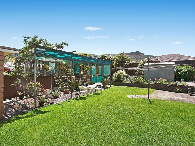 32 Rae Crescent, Balgownie NSW 2519