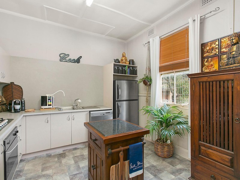 16 Smith Street, Wollongong NSW 2500