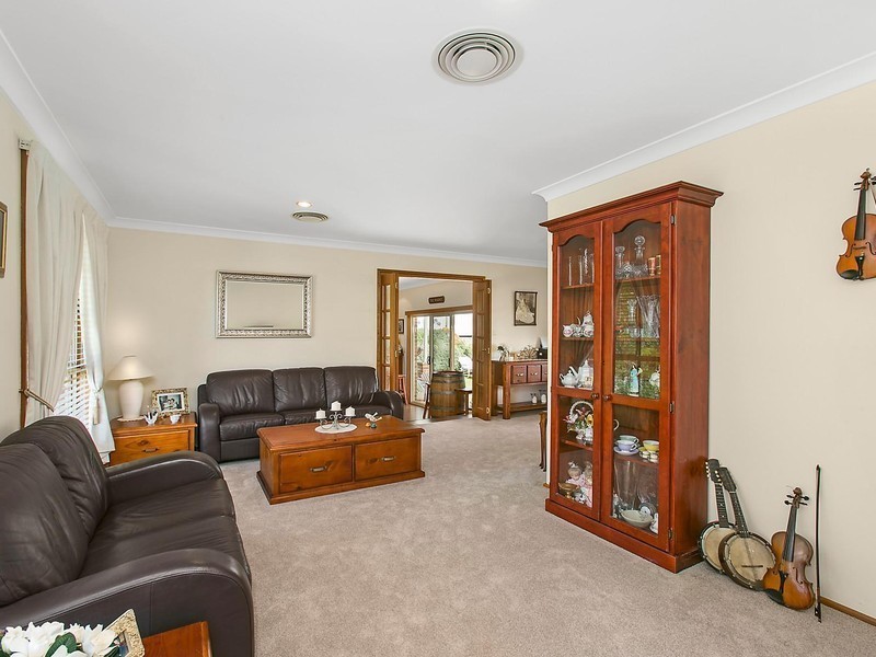 40 Natan Place, Cordeaux Heights NSW 2526
