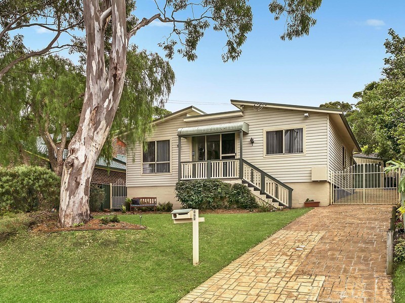 282 Farmborough Road, Farmborough Heights NSW 2526