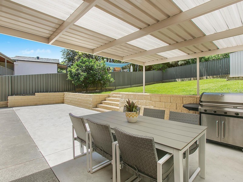 31 Stanleigh Crescent, West Wollongong NSW 2500
