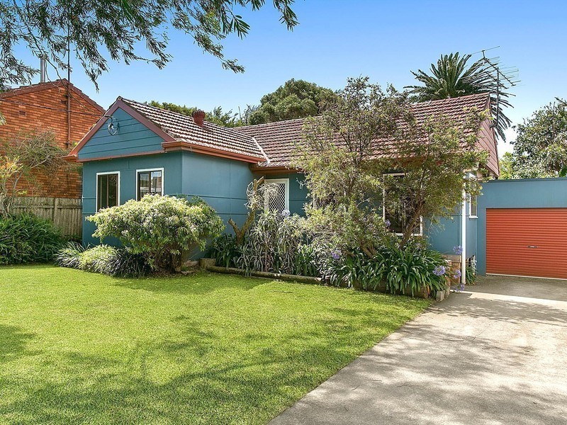 60 Murranar Road, Towradgi NSW 2518