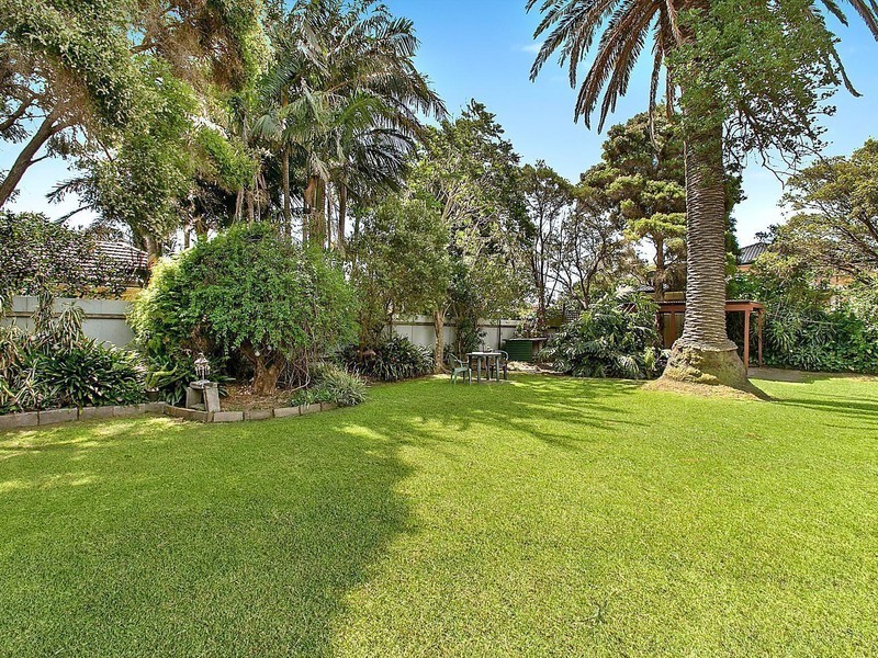 60 Murranar Road, Towradgi NSW 2518