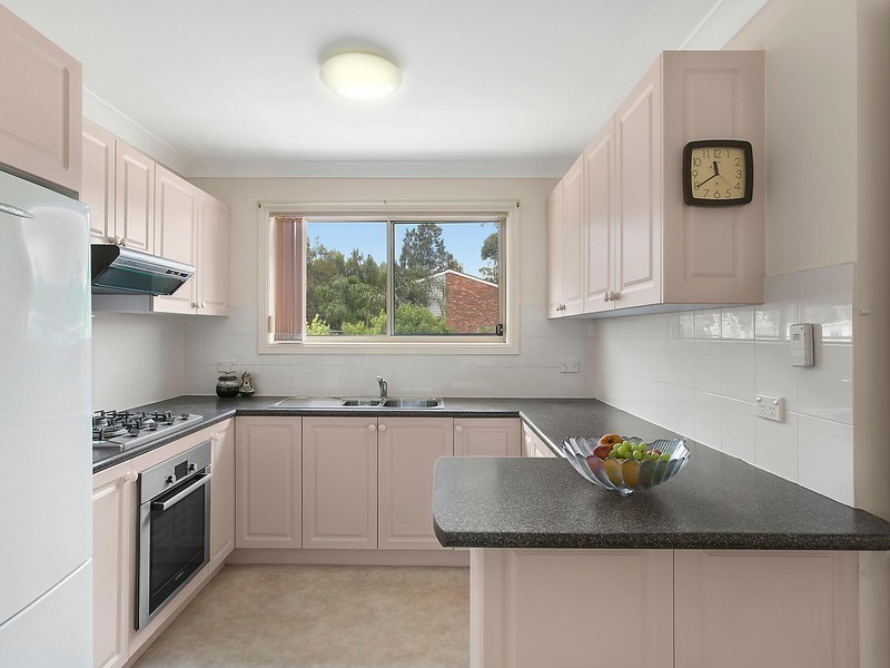 2/29 Windang Road, Primbee NSW 2502