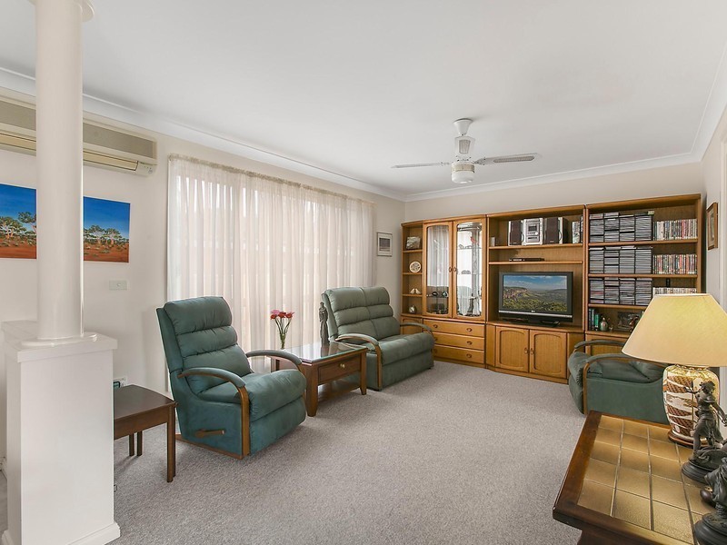 2/29 Windang Road, Primbee NSW 2502